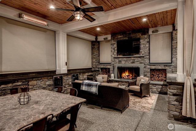 14423 SE 89th Place, Newcastle, WA 98059