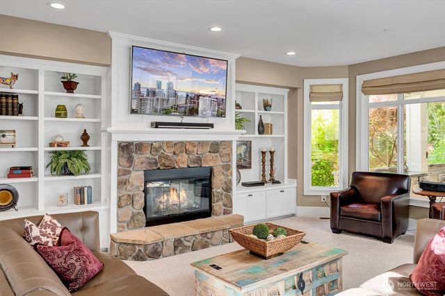 14423 SE 89th Place, Newcastle, WA 98059