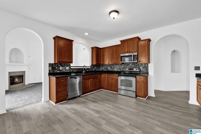 2048 KENSINGTON COURT, Calera, AL 35040