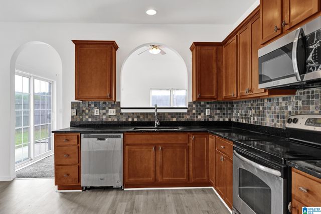 2048 KENSINGTON COURT, Calera, AL 35040