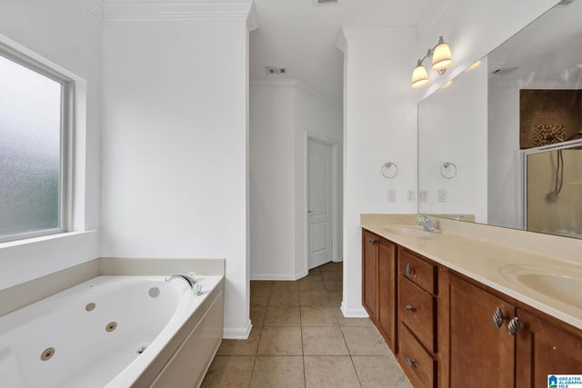 2048 KENSINGTON COURT, Calera, AL 35040