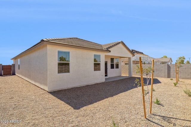 26049 W LYNNE Lane, Buckeye, AZ 85326