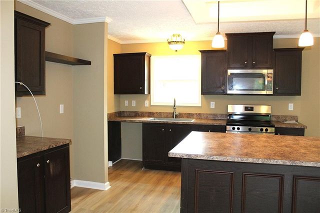 1819 Brier Lane, Graham, NC 27253