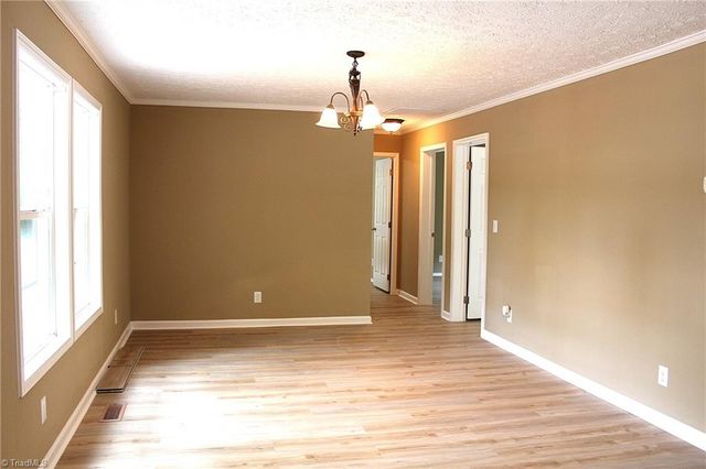 1819 Brier Lane, Graham, NC 27253