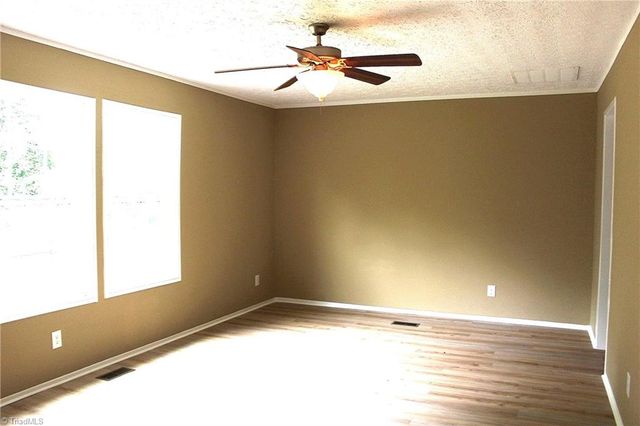 1819 Brier Lane, Graham, NC 27253