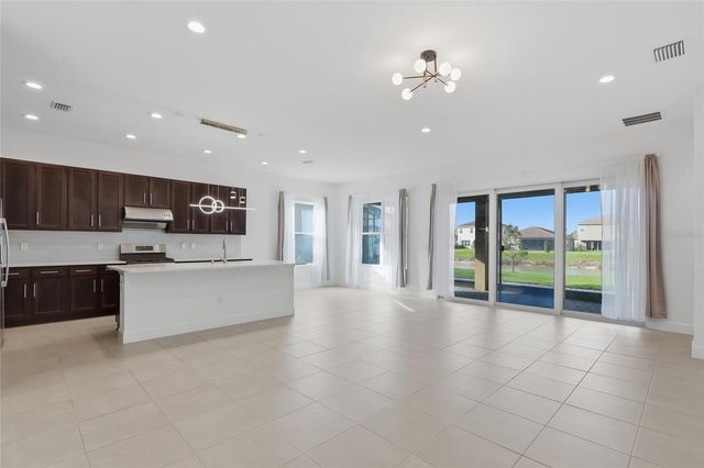 32801 TREE OF LIFE AVENUE, Wesley Chapel, FL 33543