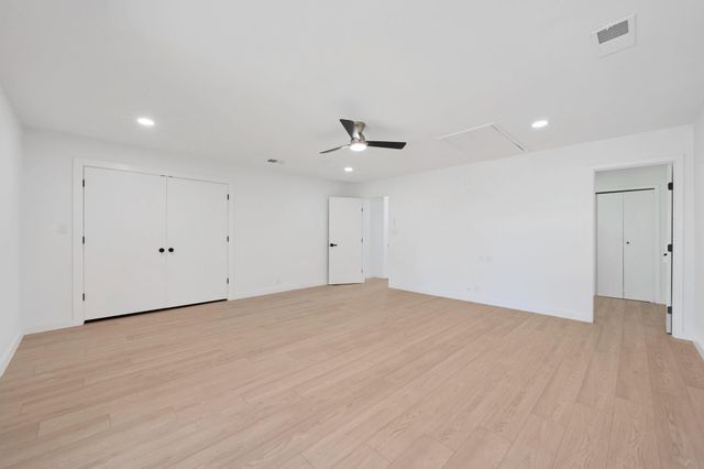 1017 Cripple Creek DR, Austin, TX 78758