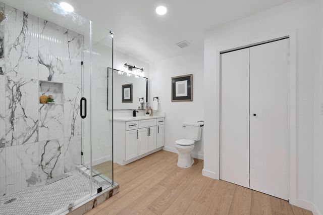 1017 Cripple Creek DR, Austin, TX 78758