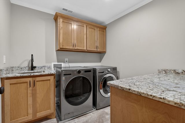 1355 Mitchell Rd, Pulaski, TN 38478