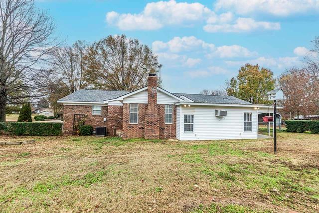 69 MCCULLOUGH DR, Atoka, TN 38004