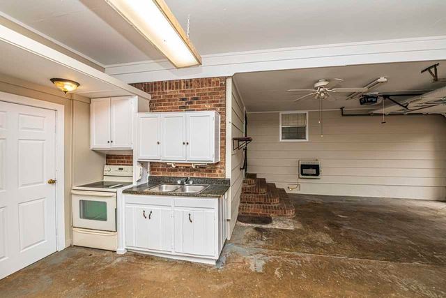 69 MCCULLOUGH DR, Atoka, TN 38004