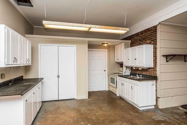 69 MCCULLOUGH DR, Atoka, TN 38004