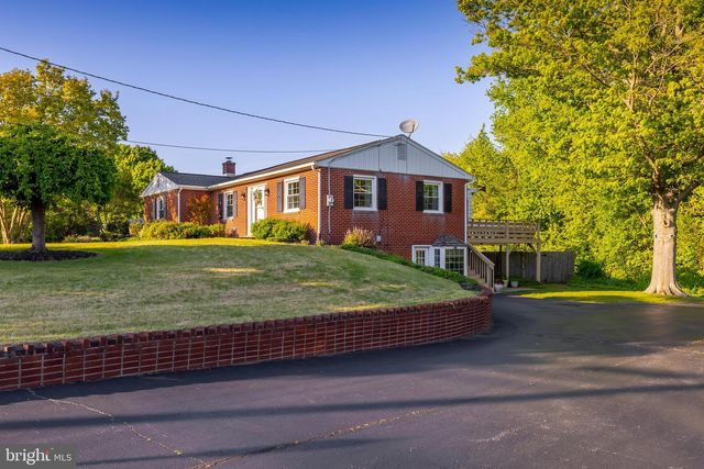 65 PAULSBORO RD, Swedesboro, NJ 08085