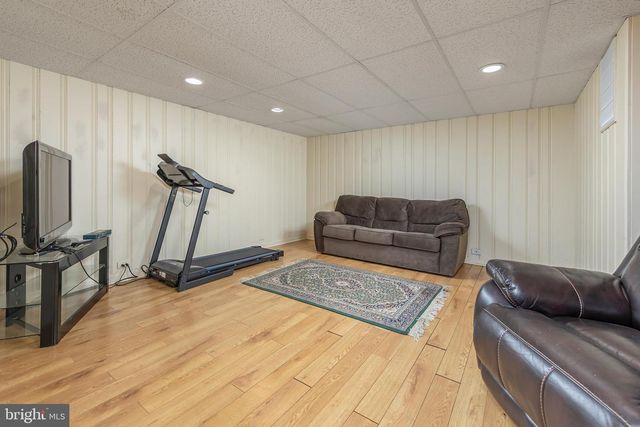 65 PAULSBORO RD, Swedesboro, NJ 08085