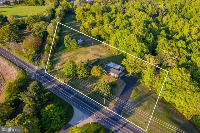 65 PAULSBORO RD, Swedesboro, NJ 08085