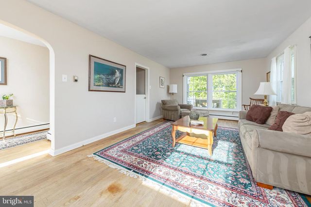 65 PAULSBORO RD, Swedesboro, NJ 08085