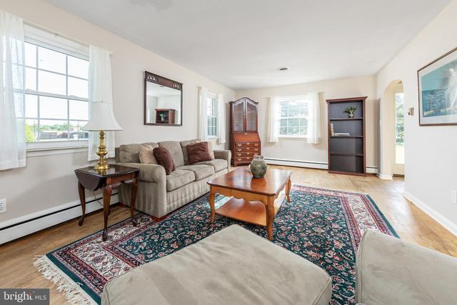 65 PAULSBORO RD, Swedesboro, NJ 08085