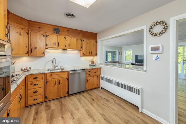 65 PAULSBORO RD, Swedesboro, NJ 08085