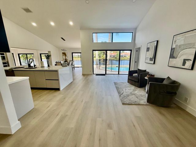 2281 Seaford Drive, Wellington, FL 33414