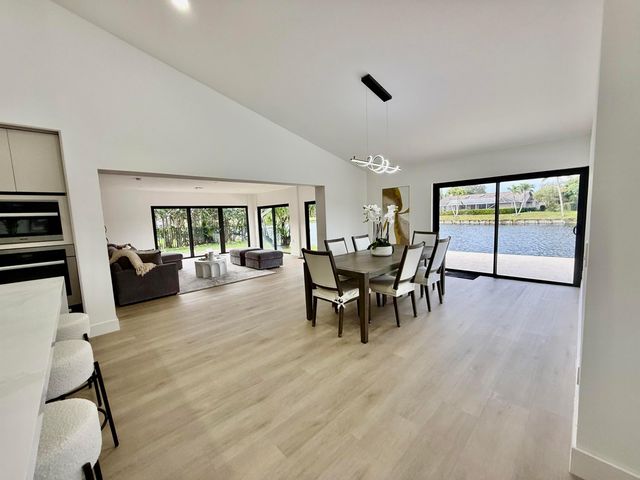 2281 Seaford Drive, Wellington, FL 33414