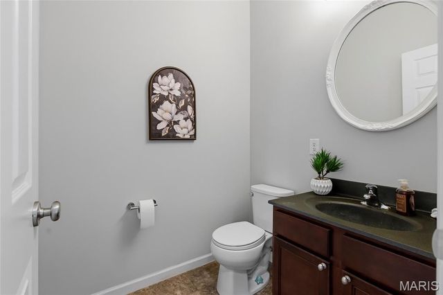 9923 Vicksburg Siege Court, St Louis, MO 63123