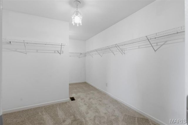 9923 Vicksburg Siege Court, St Louis, MO 63123