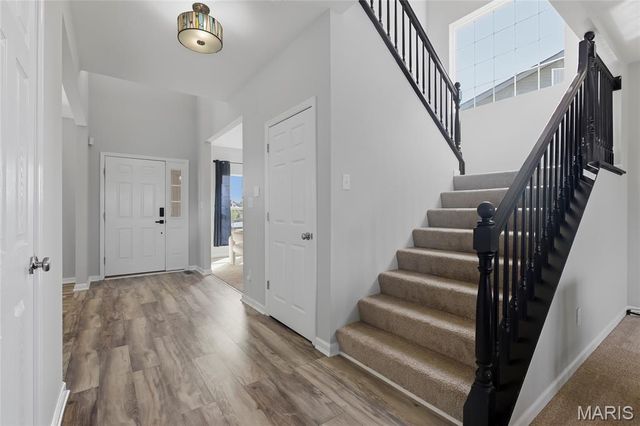 9923 Vicksburg Siege Court, St Louis, MO 63123
