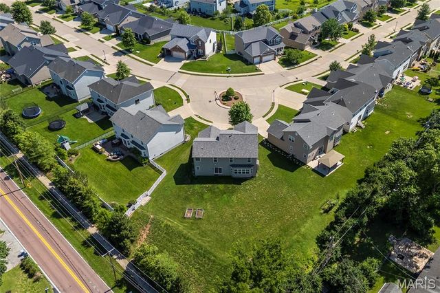 9923 Vicksburg Siege Court, St Louis, MO 63123