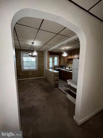 1106 ANGLESEA ST, Baltimore, MD 21224