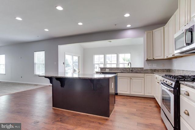 3433 LINDEN GROVE DR, Waldorf, MD 20603