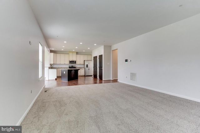 3433 LINDEN GROVE DR, Waldorf, MD 20603