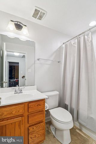 3433 LINDEN GROVE DR, Waldorf, MD 20603