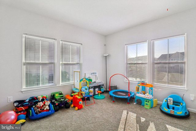 3433 LINDEN GROVE DR, Waldorf, MD 20603