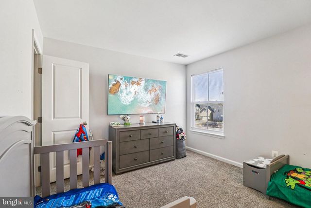 3433 LINDEN GROVE DR, Waldorf, MD 20603