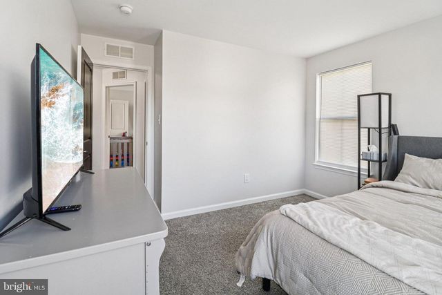 3433 LINDEN GROVE DR, Waldorf, MD 20603