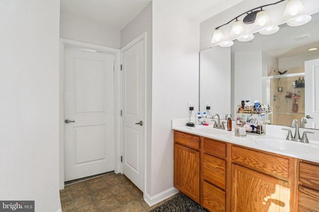 3433 LINDEN GROVE DR, Waldorf, MD 20603