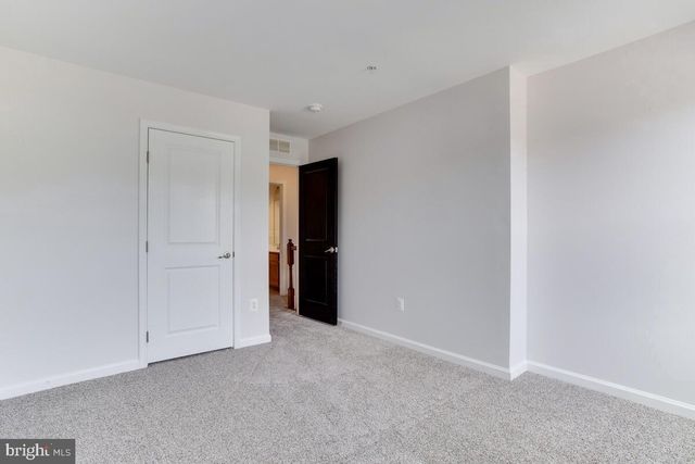 3433 LINDEN GROVE DR, Waldorf, MD 20603
