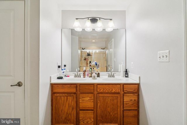 3433 LINDEN GROVE DR, Waldorf, MD 20603