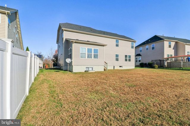 3433 LINDEN GROVE DR, Waldorf, MD 20603