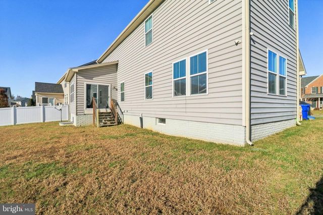 3433 LINDEN GROVE DR, Waldorf, MD 20603