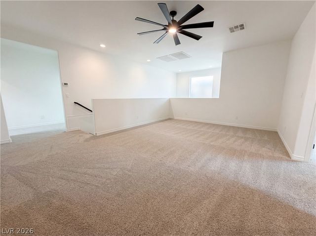 7779 Harthill Park Avenue, Las Vegas, NV 89113