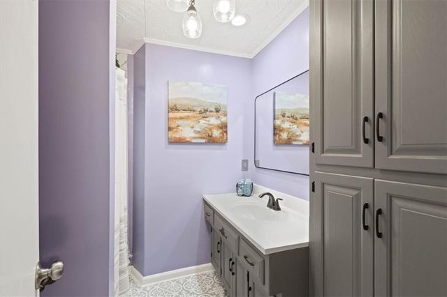 7909 Swarner Street, Lenexa, KS 66219