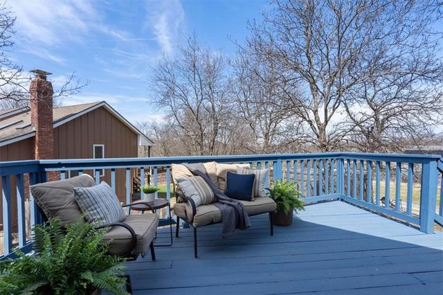 7909 Swarner Street, Lenexa, KS 66219