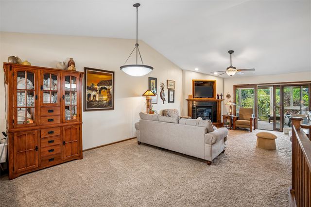 619 Trail Ridge Road, Indianola, IA 50125