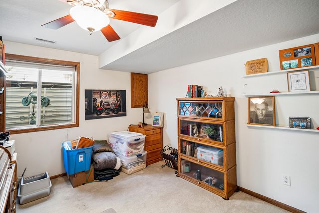 619 Trail Ridge Road, Indianola, IA 50125