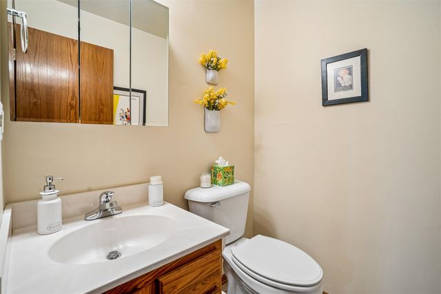 619 Trail Ridge Road, Indianola, IA 50125