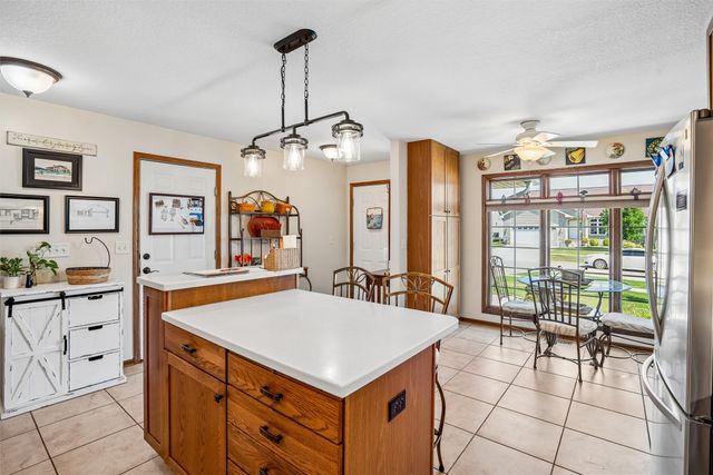 619 Trail Ridge Road, Indianola, IA 50125