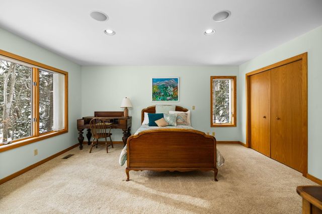 2991 Ojibwa Trail, Peninsula Twp, MI 49686