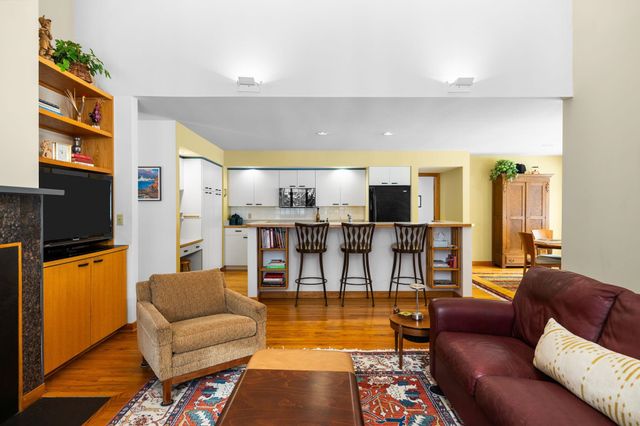 2991 Ojibwa Trail, Peninsula Twp, MI 49686