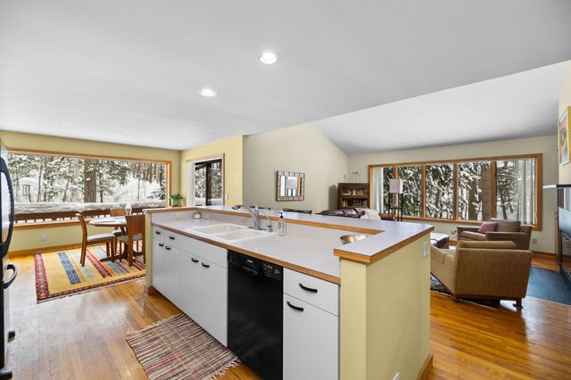 2991 Ojibwa Trail, Peninsula Twp, MI 49686